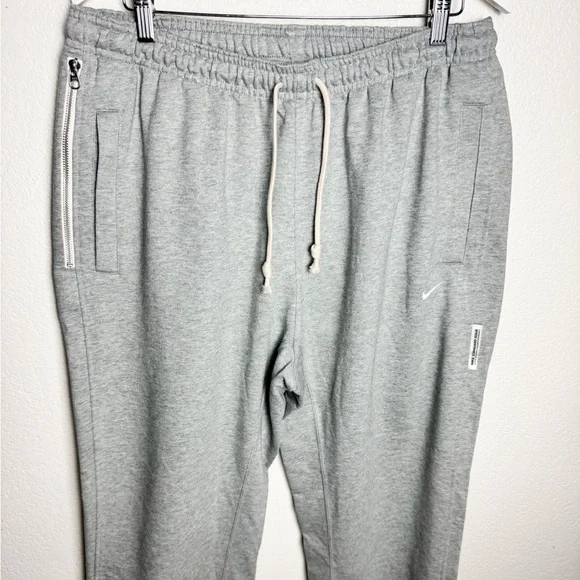 Nike Dri-FIT Standard Issue Joggers Pants Gray Mens Size XL - Picture 5 of 16